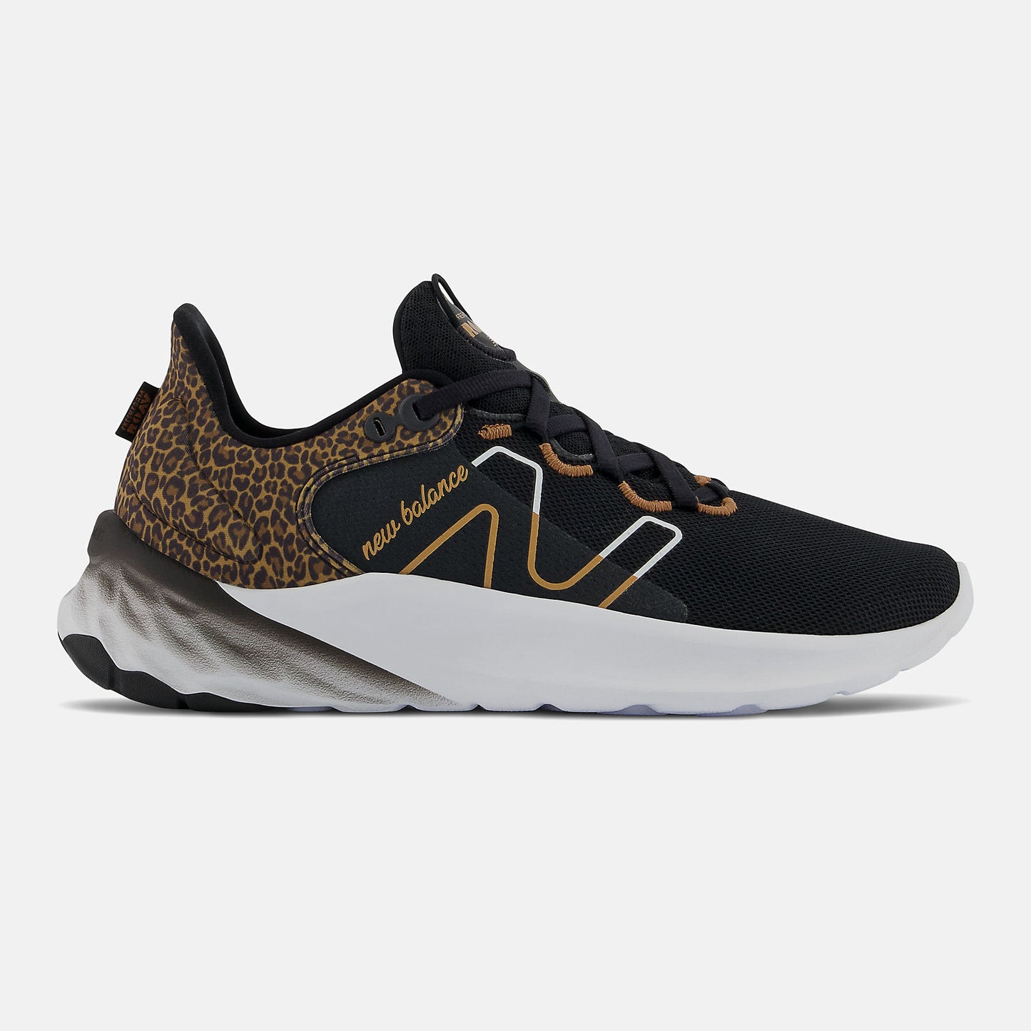 Black/White Fresh Foam Roav v2 | New Balance Shoes