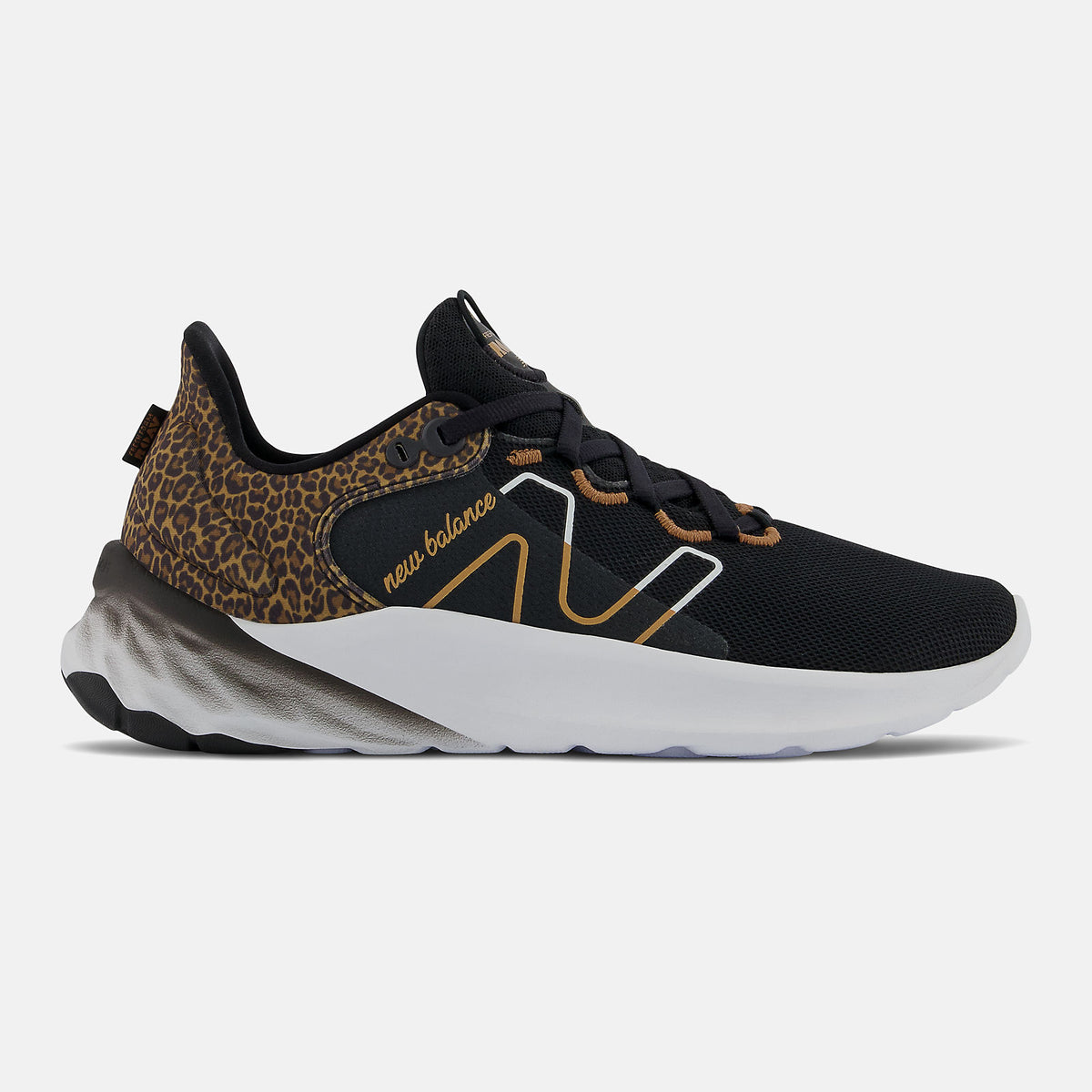 Black/White Fresh Foam Roav v2 | New Balance Shoes