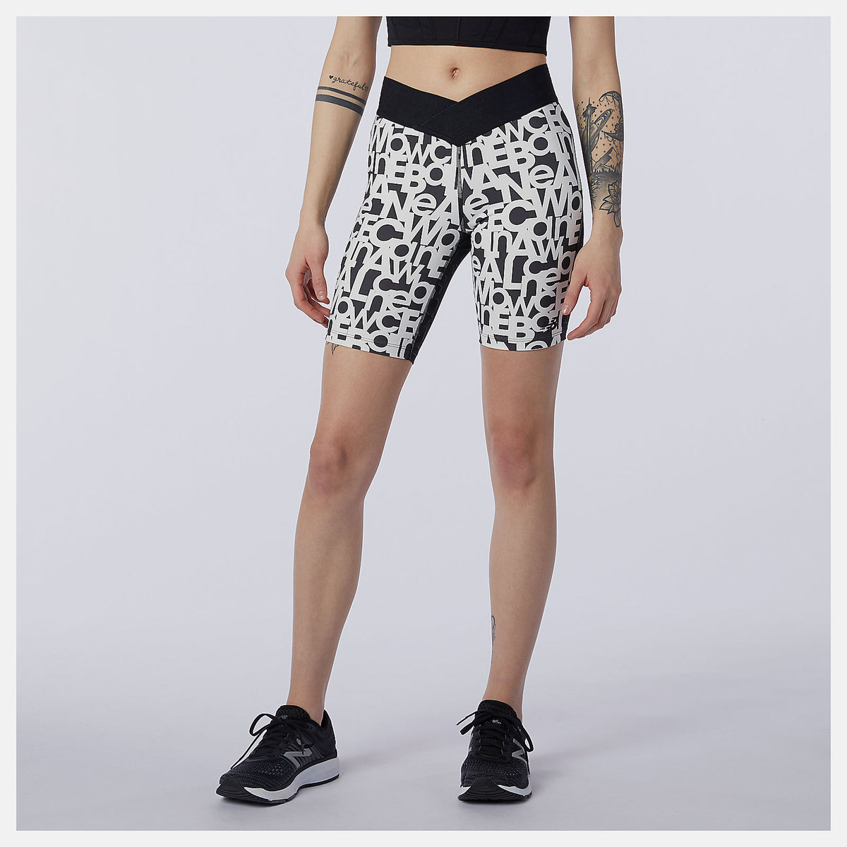 Black/White Relentless Printed Fitted Short | New Balance Clothing
